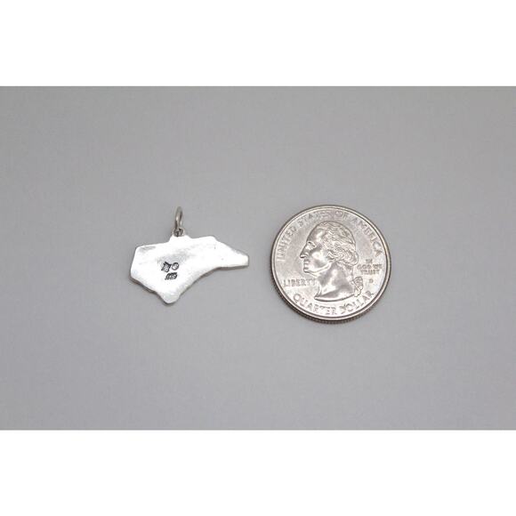 Sterling Silver North Carolina State Charm, State of North Carolina State Charm - Picture 4 of 4